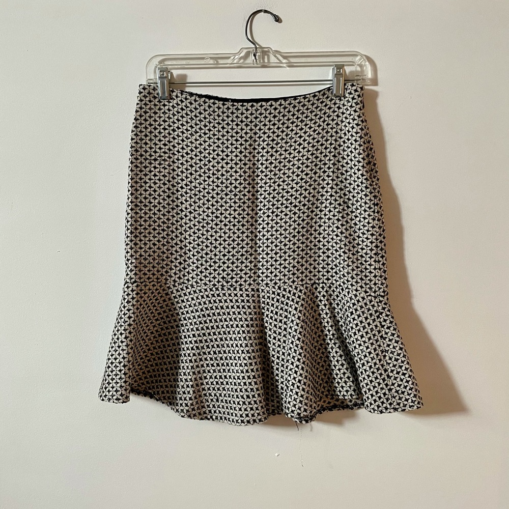 Black and White Trumpet Pencil Skirt